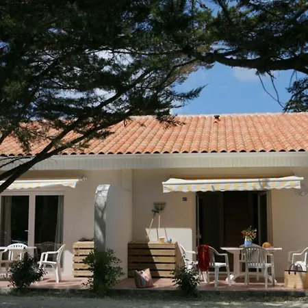 Camping Avec Terrasse Au Les Sables Vignier - Api-1-52-749 *